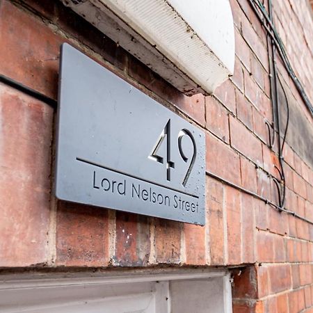 Flat 1 - King Bed, Parking, Workspace, Wi-Fi, Corporates Nottingham Exterior foto